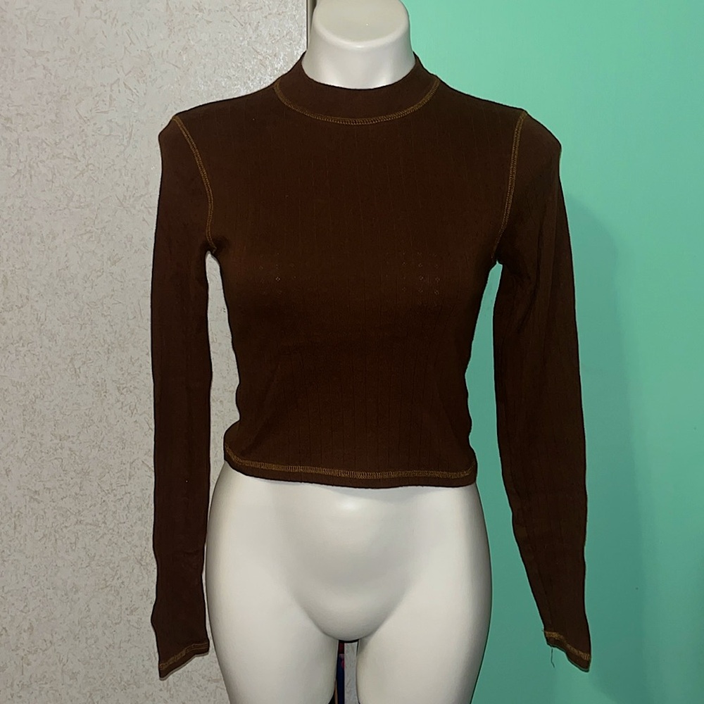 brown ribbed american eagle mock neck long sleeve tee
